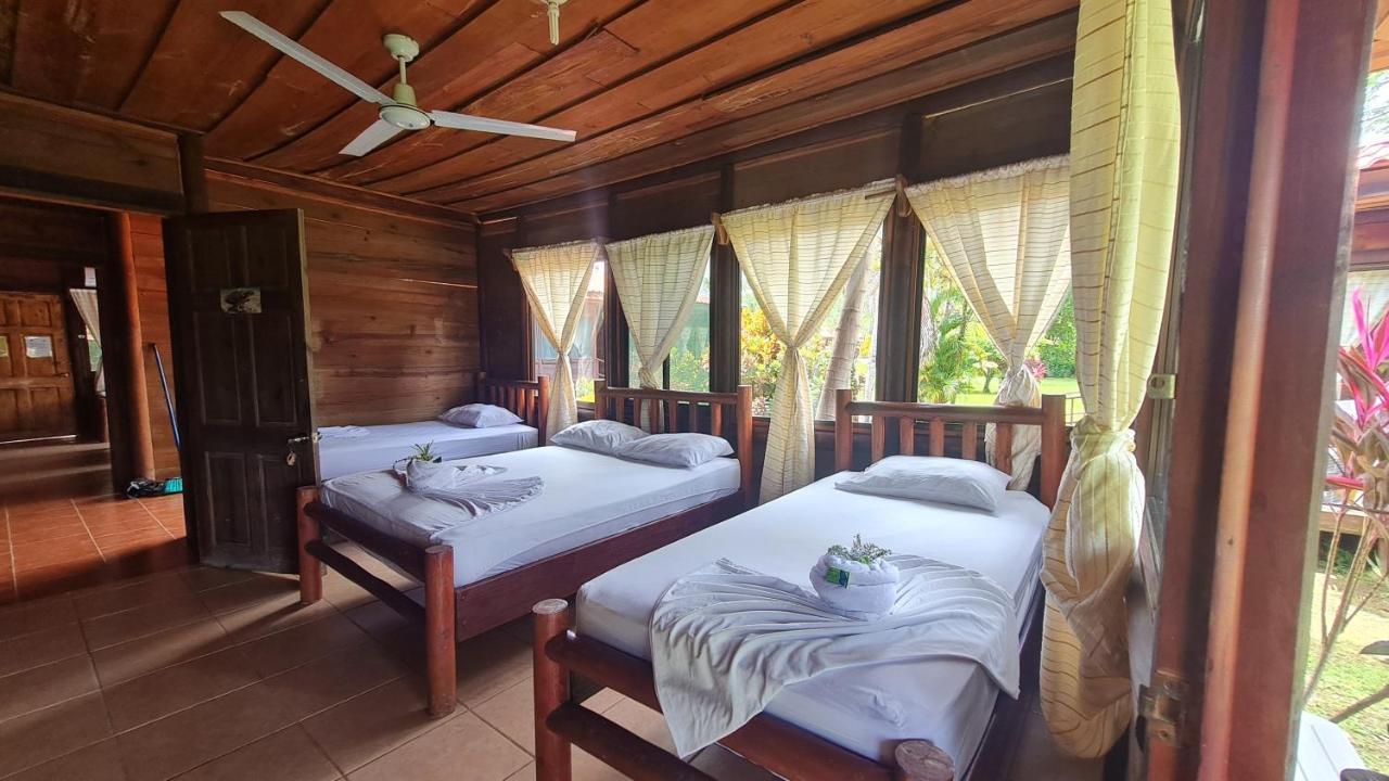 Hotel Canto De Ballenas Увита Екстериор снимка
