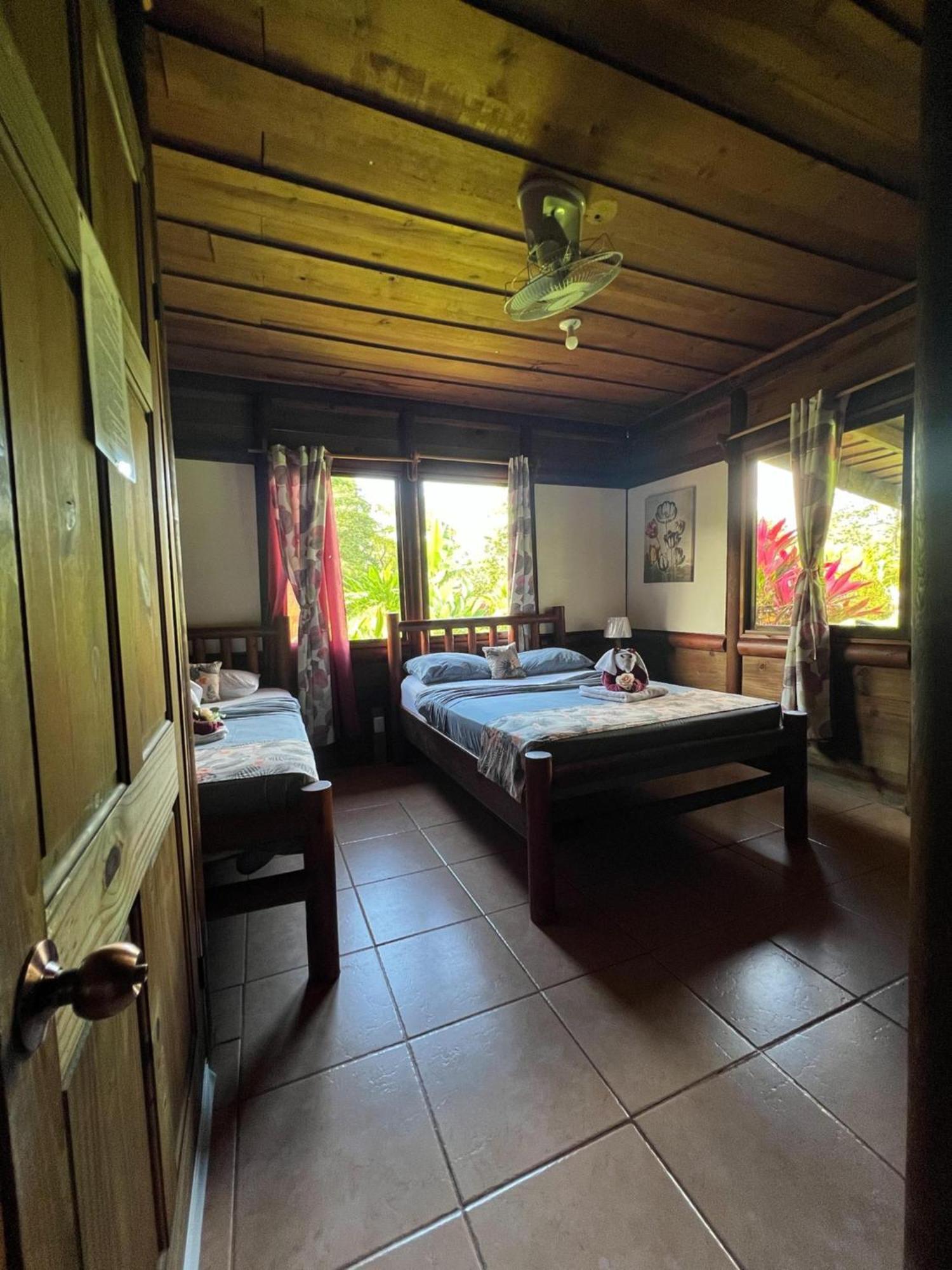 Hotel Canto De Ballenas Увита Екстериор снимка