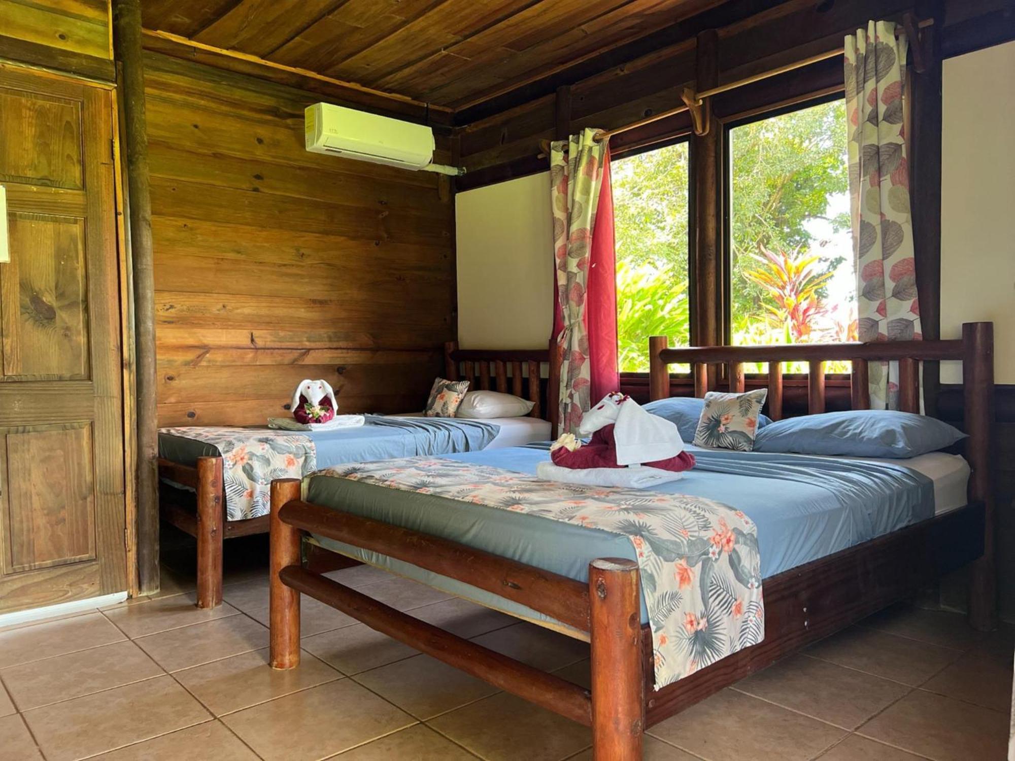 Hotel Canto De Ballenas Увита Екстериор снимка